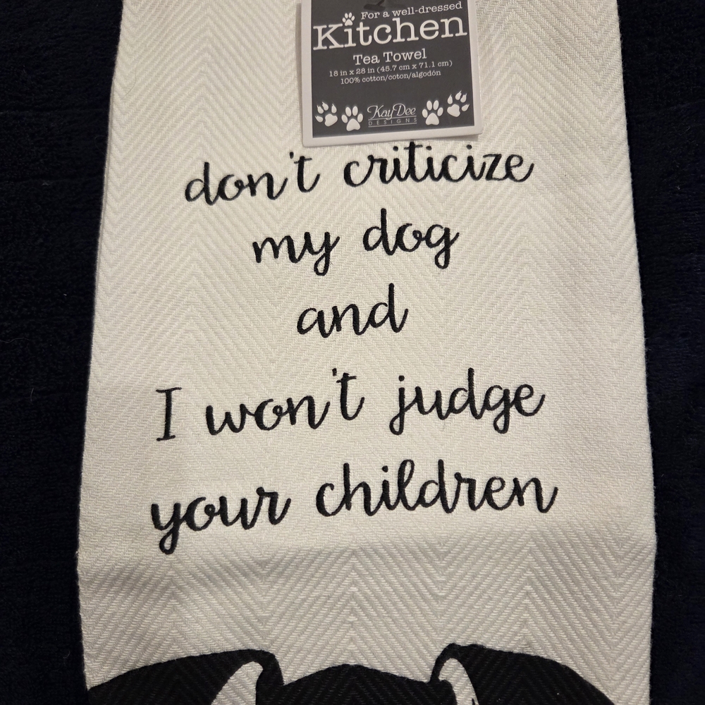 TWO Dog Themed Kitchen Towels NWT - Picture 2 of 8